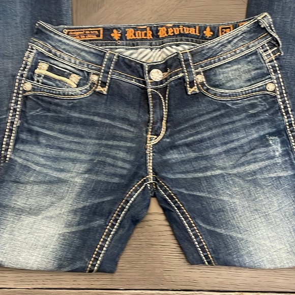 Rock Revival Jeans - Picture 2 of 5